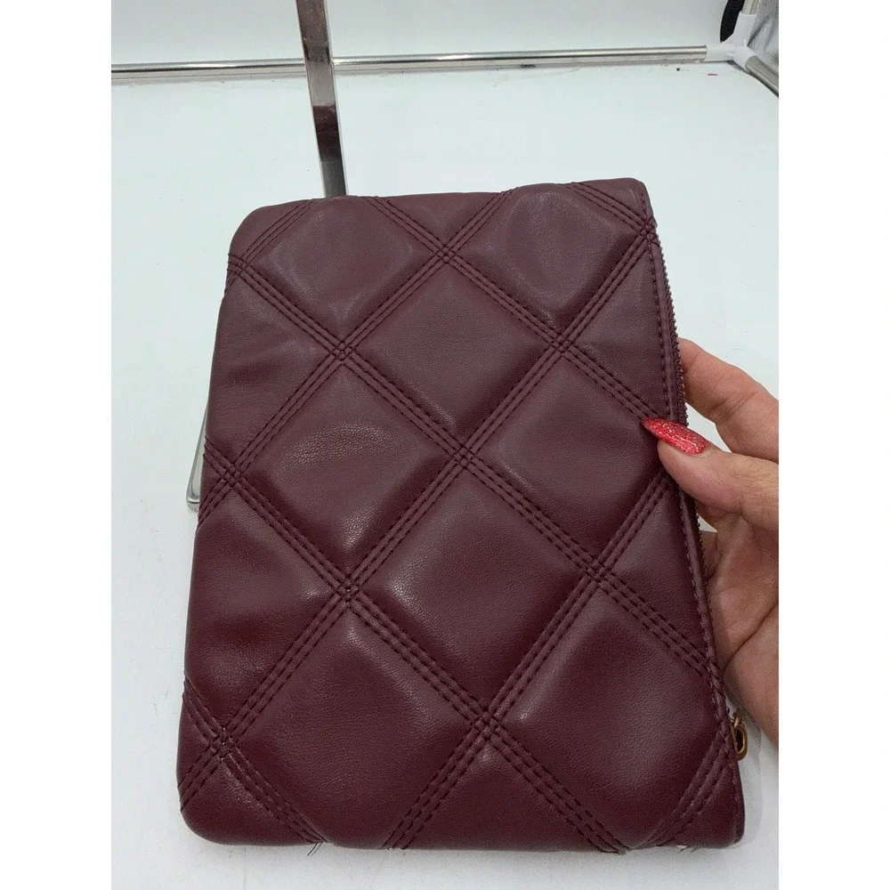 Steve Madden Burgundy Quilted Pouch Diamond Stitch Gold Hardware Clutch Bag